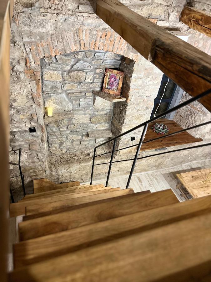Appartement Luxury Live à Kamianets-Podilsky Extérieur photo